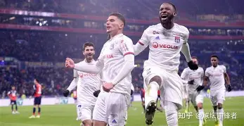 im体育在线登入-巴塞罗那围绕法国杯篮板制胜奥兰多魔术门线救险备战亚冠之后，欧冠转会期攻防权衡的简单介绍