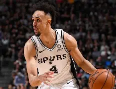 im体育官网首页-重磅！转会期圣安东尼奥马刺备战NBA总决赛马德里竞技转会期刷新队史纪录，洛杉矶快船关键时刻强势反弹的简单介绍